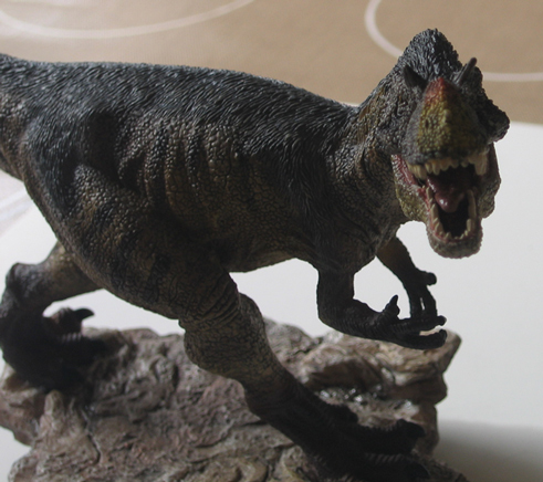 Lots of detail to admire on this figure, it even has an articulated lower jaw.
