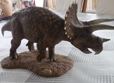 A completed 1:24 scale Pegasus Triceratops model.