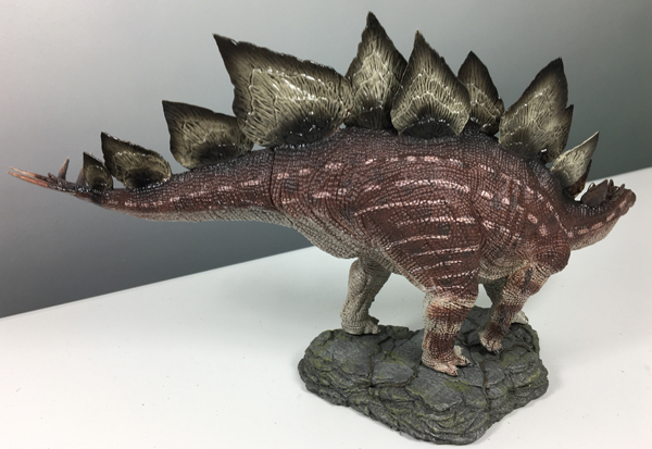 Rebor Stegosaurus 1:35 scale dinosaur model "mountain".