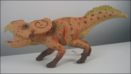 CollectA Deluxe 1:6 Protoceratops model.