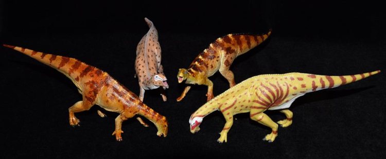 Customised CollectA dinosaur models (Fukuisaurus and Mantellisaurus).